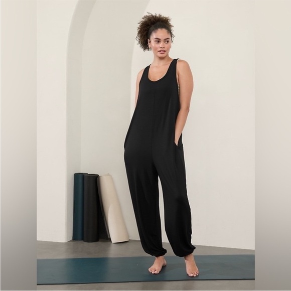 Athleta Pants - Athleta Hit Pause Relaxed Jupsuit